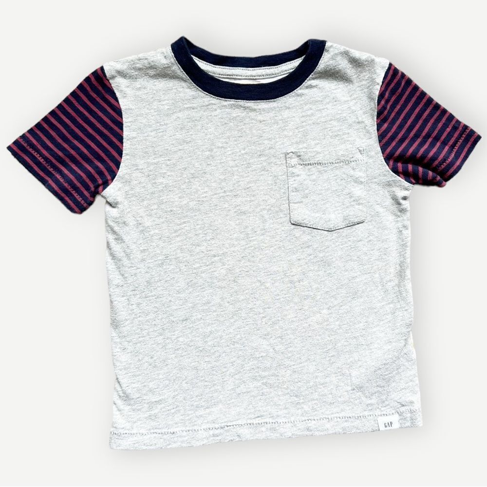 Baby Gap Boys Kids Short Sleeve Stripe Crewneck Cotton Colorblock T-Shirt. 2. 2T
